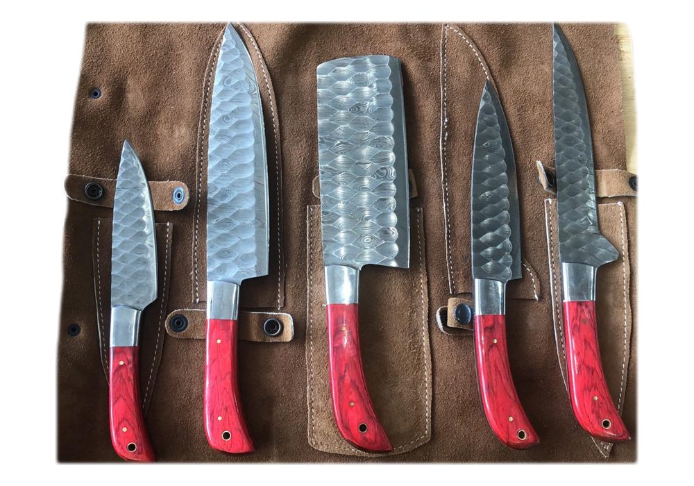 Kitchen Set With Surface Dips On Leather